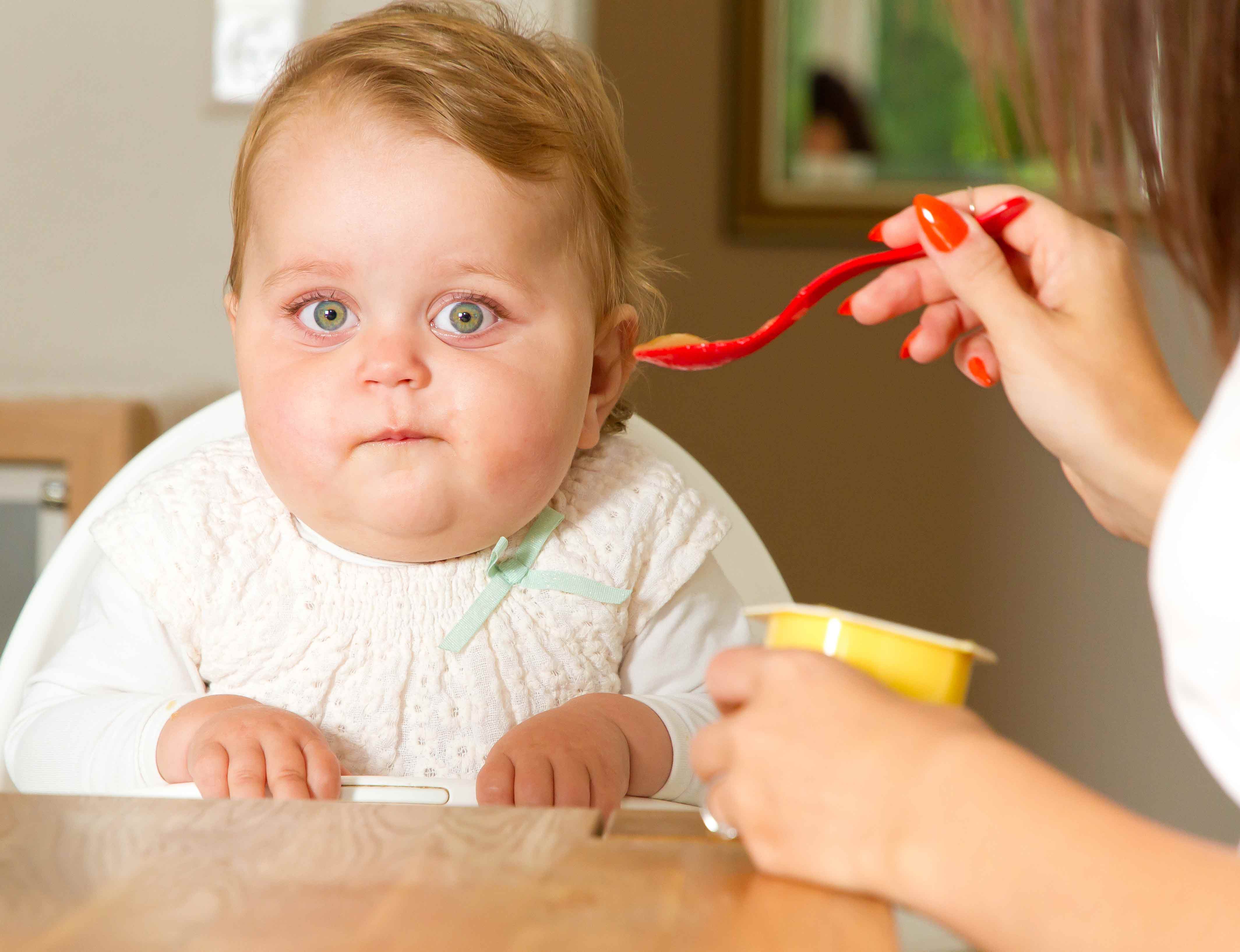 How to Handle Young Kids Who Overeat