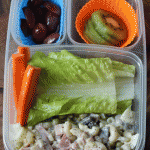 Back to School Lunch Ideas- Creamy Ham and Pea Pasta Salad. Delicious and easy to make ahead. This is such a unique pasta salad jammed pack with all sorts of delicious ingredients.