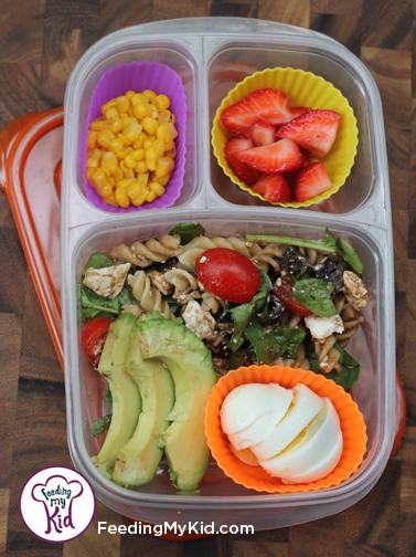 Back to School Lunch Ideas- Garden Veggie Pasta Salad. Served warm or cold, this pasta salad is super easy!