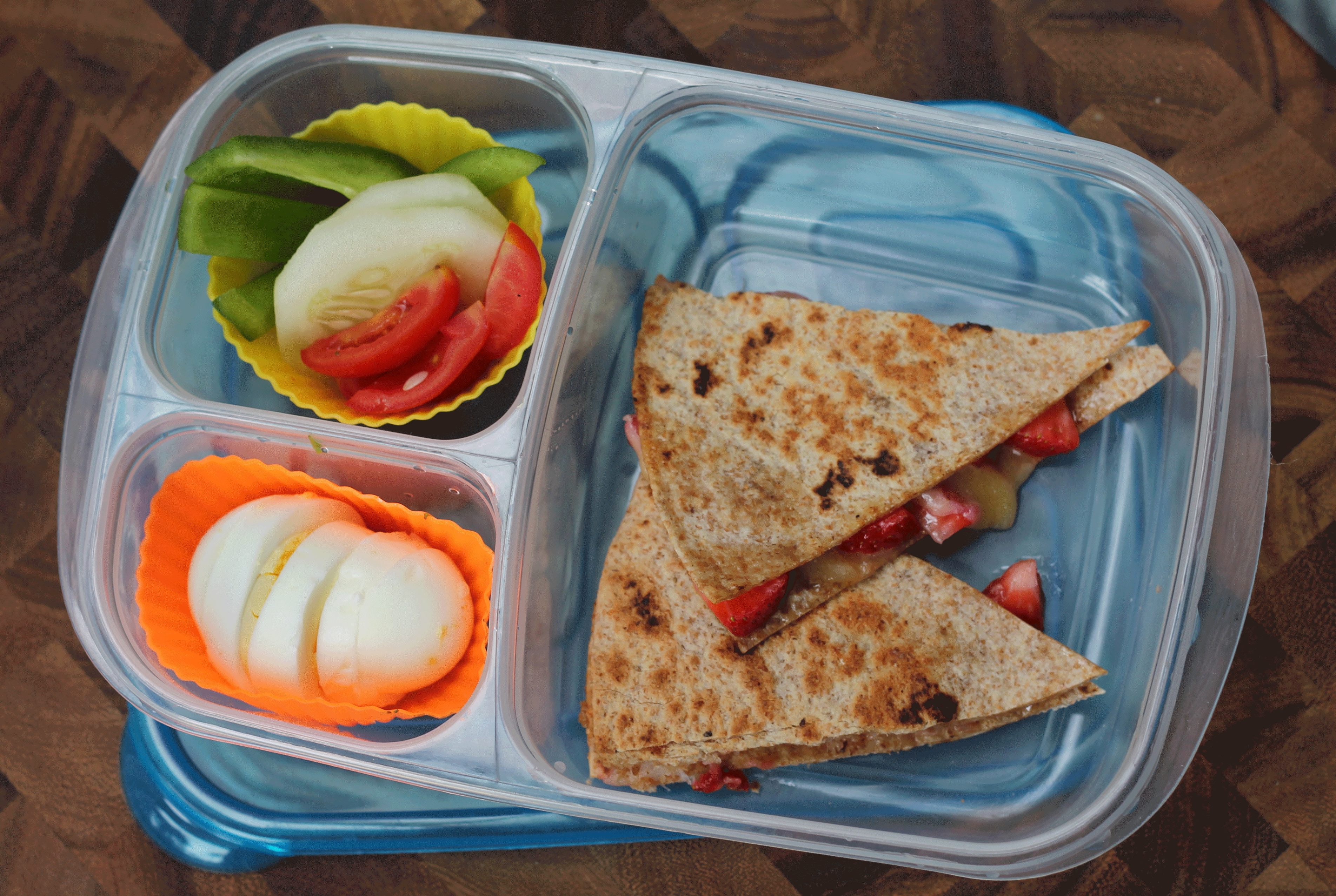 Back to School Lunch Ideas-Strawberry Grilled Cheese Quesadilla. A sweet and savory twist on a classic. So fun and easy to make!