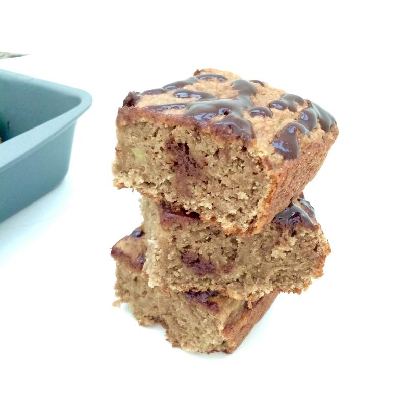 This healthy banana bread recipe is heavenly! It is sweet, filling, and packed with fiber and protein! This recipe is filled with nutritious ingredients.