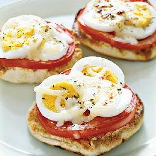 English Muffin Egg Pizzas