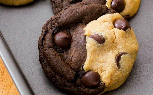 Soft Baked Peanut Butter Chocolate Swirl Cookies