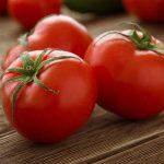 Tomatoes as a healthy snack for kids