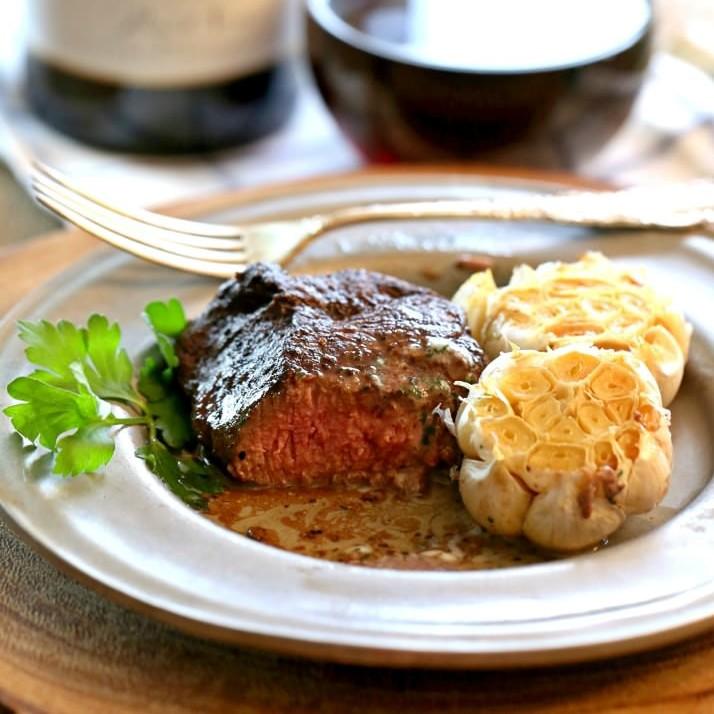 Restaurant Style Steak With Roasted Garlic And Cilantro Butter