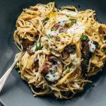 Creamy Garlic Herb Mushroom Spaghetti