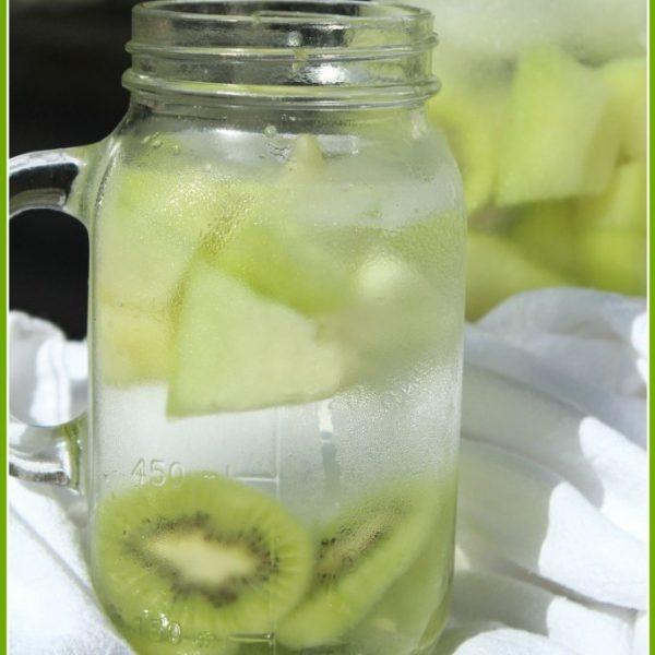 18 Delicious & Healthy Flavored Water Recipes Feeding My Kid