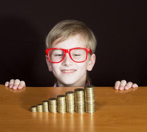 Find out why It's Important to teach kids great money habits at a young age. It’s never too early to teach kids to save.