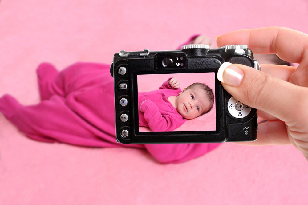 Newborn Photo Ideas, Tips and Hacks