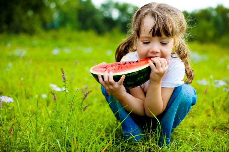 How to Persuade Kids to Eat Healthy ​with Fresh Ideas to Try at Home