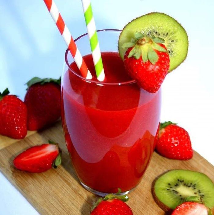 Strawberry and Kiwi Smoothie Recipe