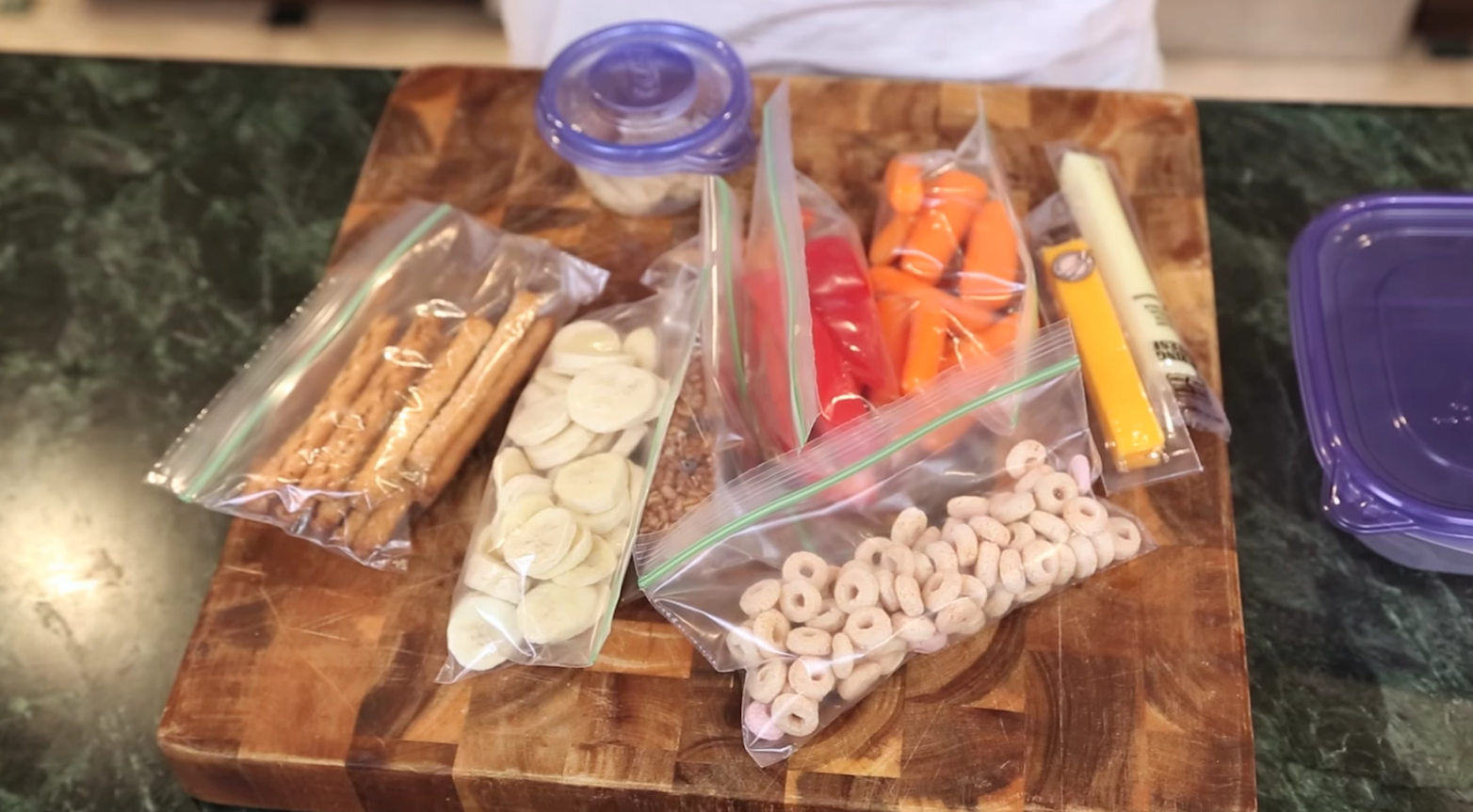 Going on an adventure with the family? Check out these travel food ideas in this great video! You’ll learn just what snacks to bring.