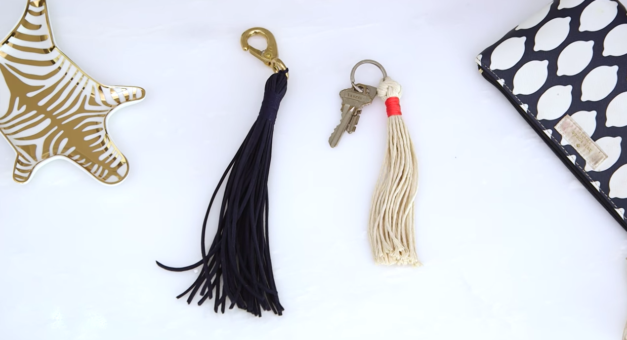 Learn how to make tassels! These aren't just for graduation caps. Use them as keychains or on bicycle handles. Great for everyone!