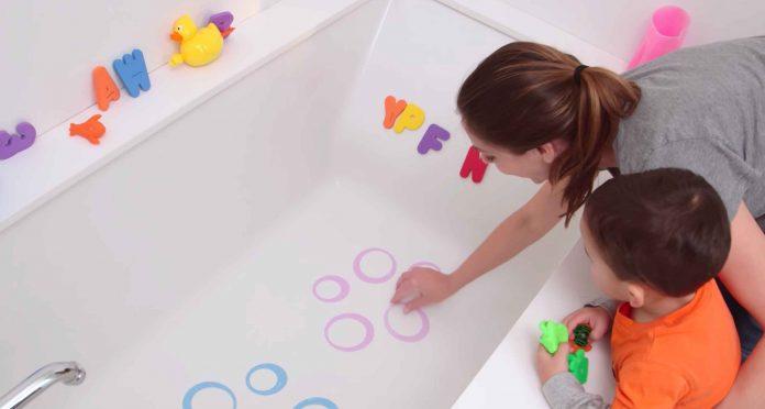 Bath time can be a struggle. Check out these mom hacks from What's Up Moms that will make bath time so much less stressful.