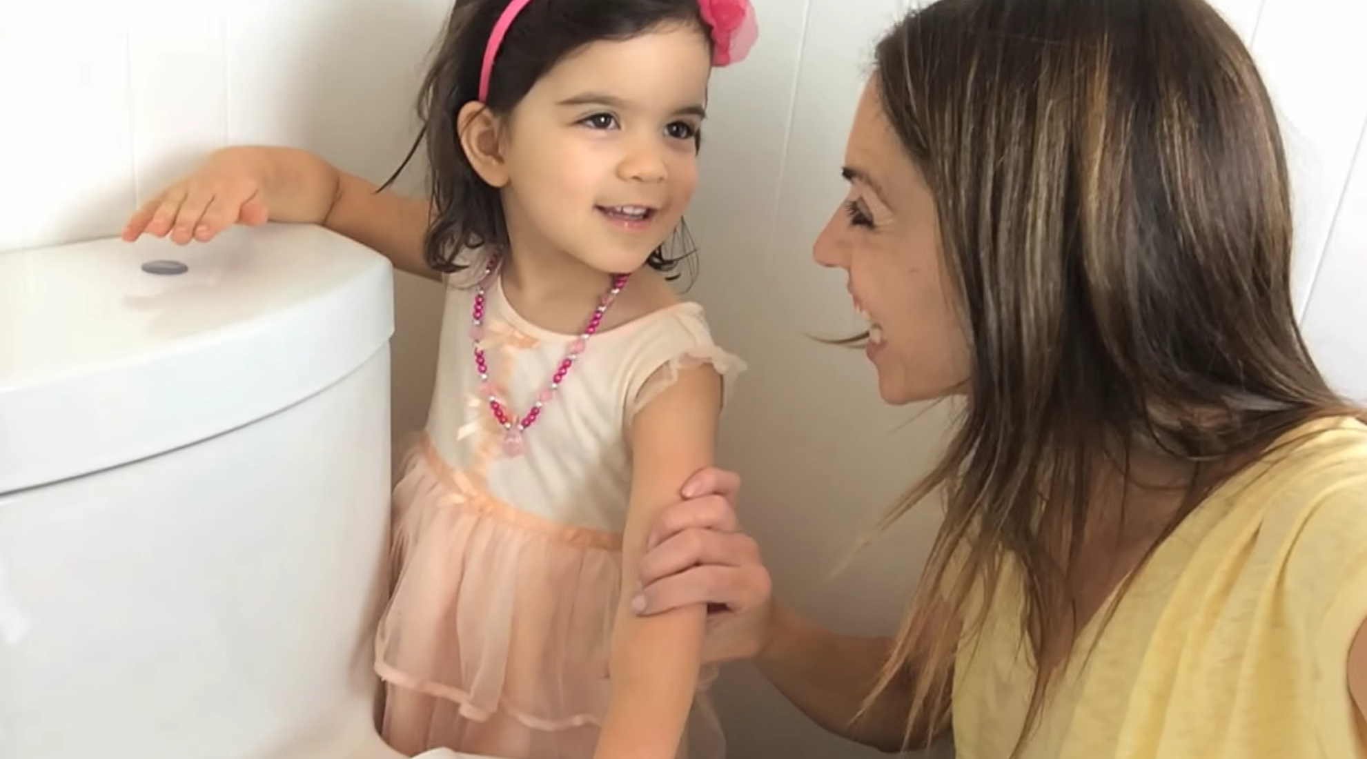 Great potty training tips to help get your kid on the toilet faster. And some successes too. It worked for one mom, it can work for you too.
