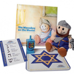 Maccabee’s Hanukkah Gift Set