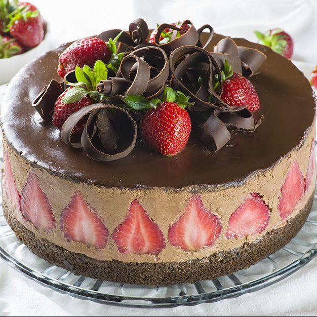 Strawberry Chocolate Cake