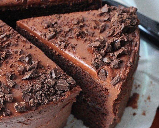 20 Indulgent Chocolate Cake Recipes to Satisfy Your Sweet Tooth