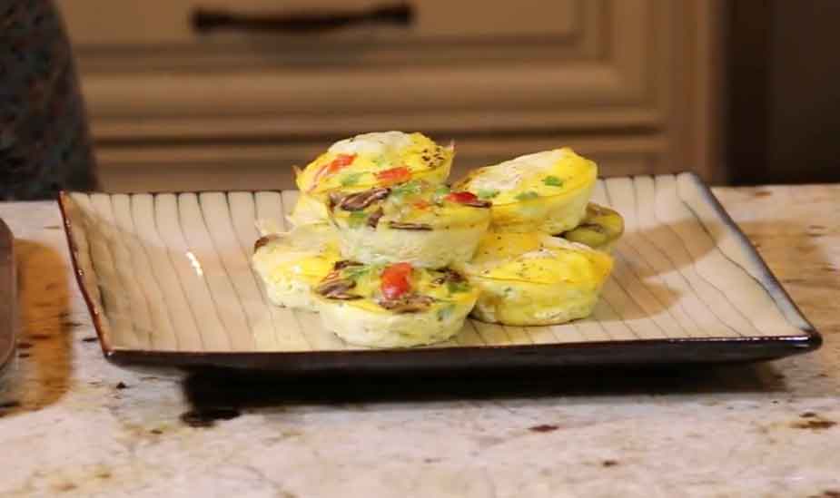 These egg muffins are so easy to put together. Prep the night before, and grab and go in the morning. An easy and healthy breakfast!