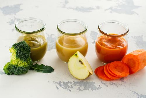 Baby led weaning is a great tool for many parents. Learn how baby led weaning helped this mom live a healthier and stress-free life.